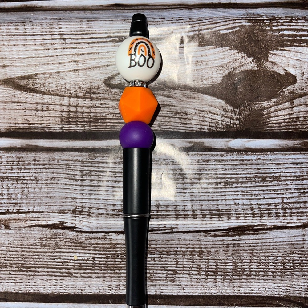 Boo 👻 Halloween 🎃 black ink bead pen